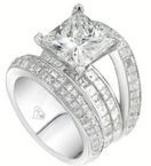 Custom princess cut diamond engangement ring